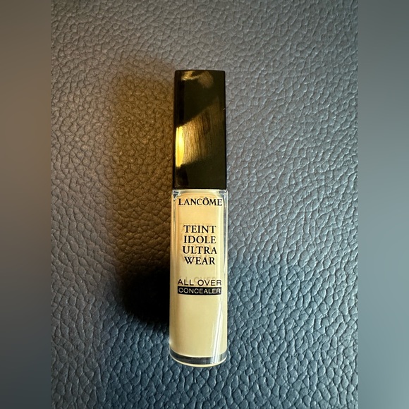 LANCÔME CONCEALER , NEW WITHOUT BOX - Picture 2 of 4
